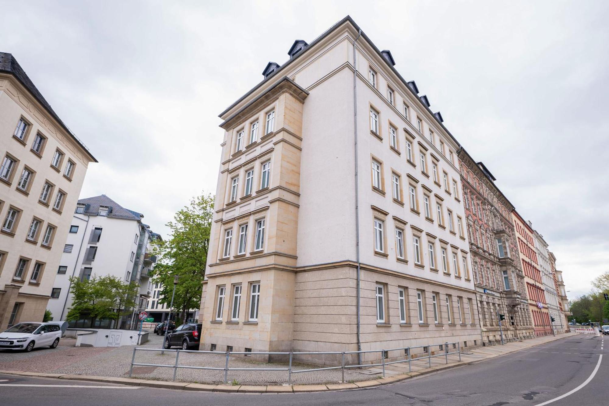 T21 - Apartment Direkt Im Zentrum Mit Parkplatz Chemnitz Bagian luar foto